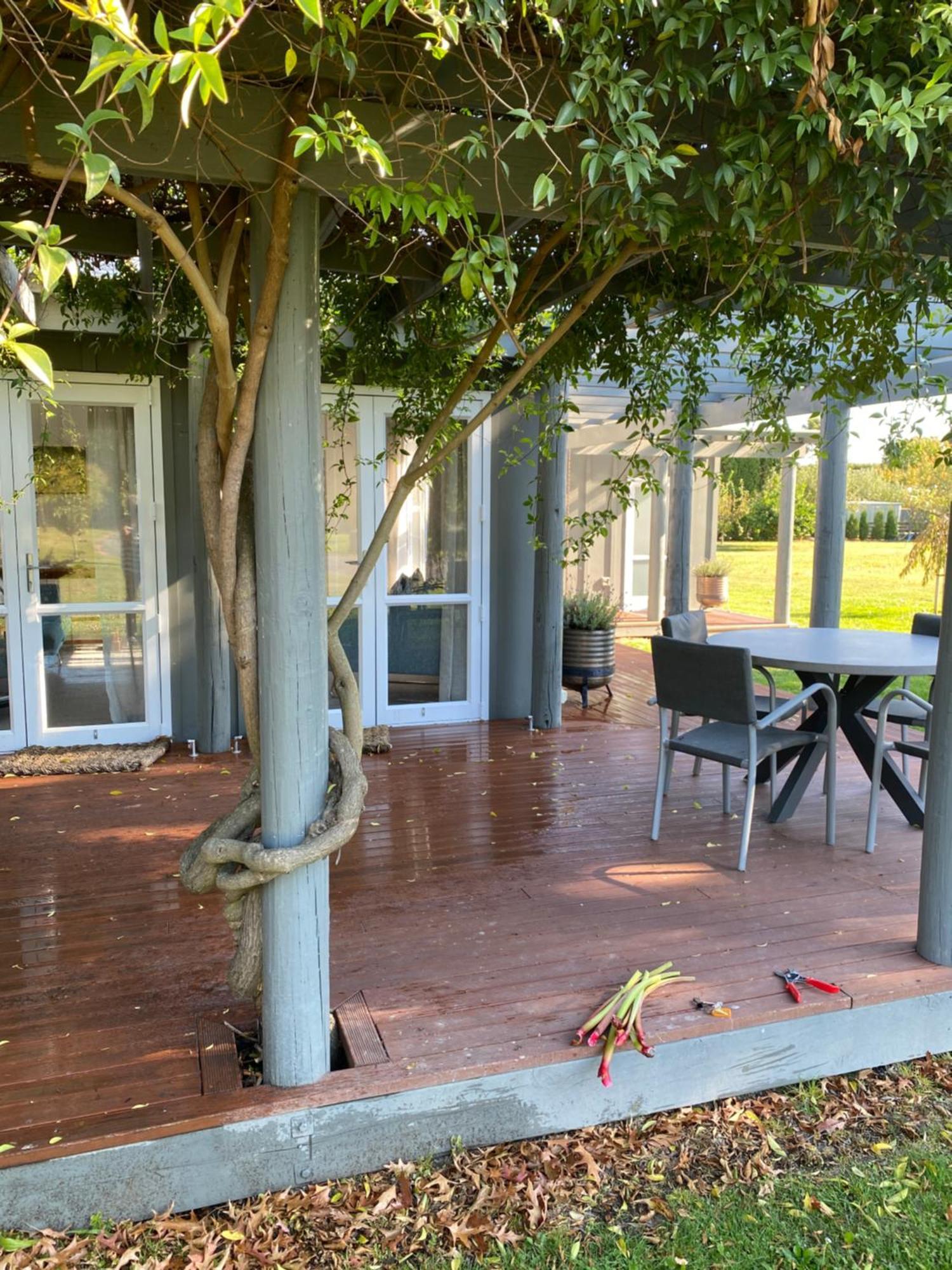 Amuri Villas Clive Exterior photo